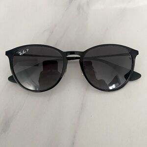 Ray-Ban Black Sunglasses